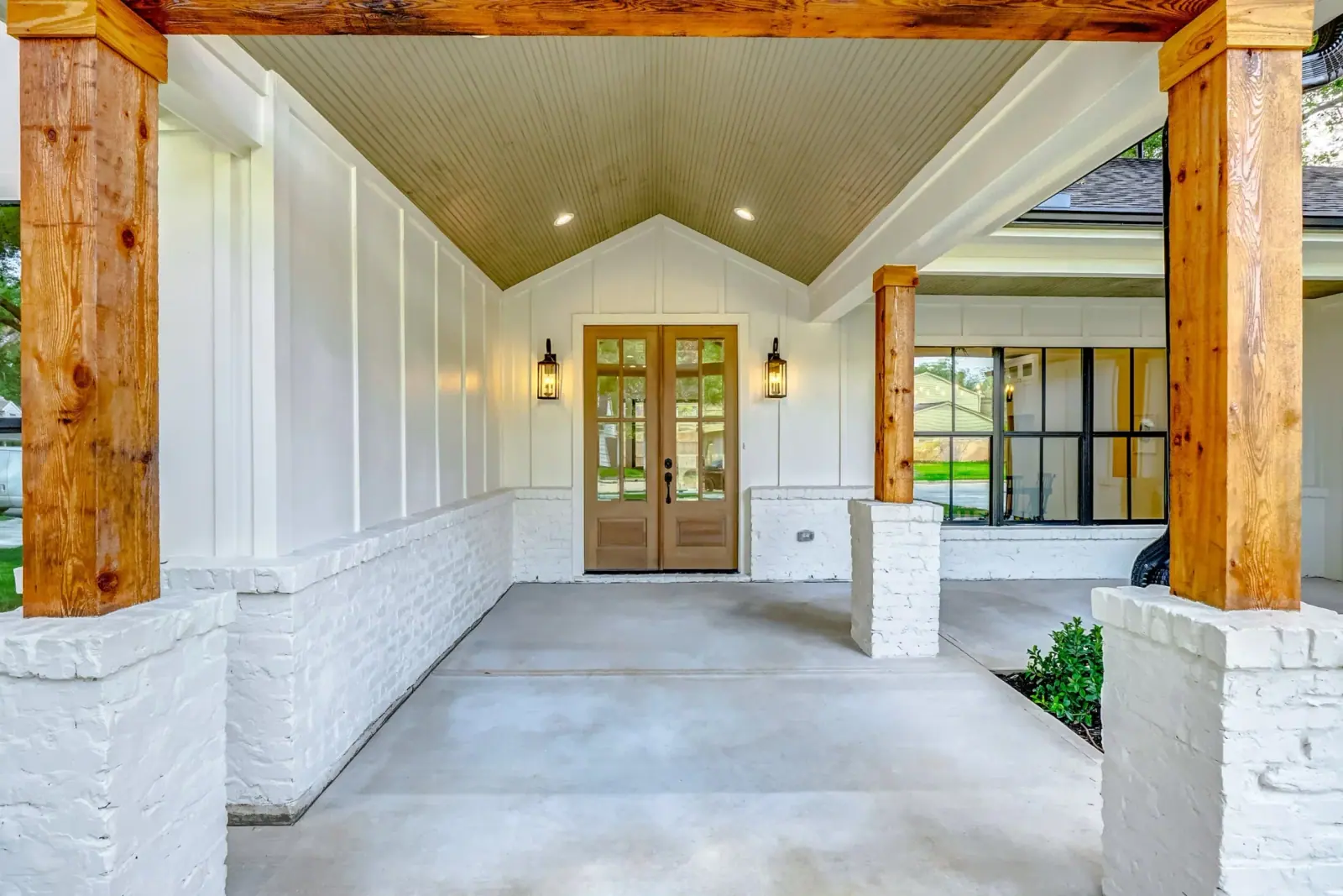 10137 Kerrwood, photograph 5