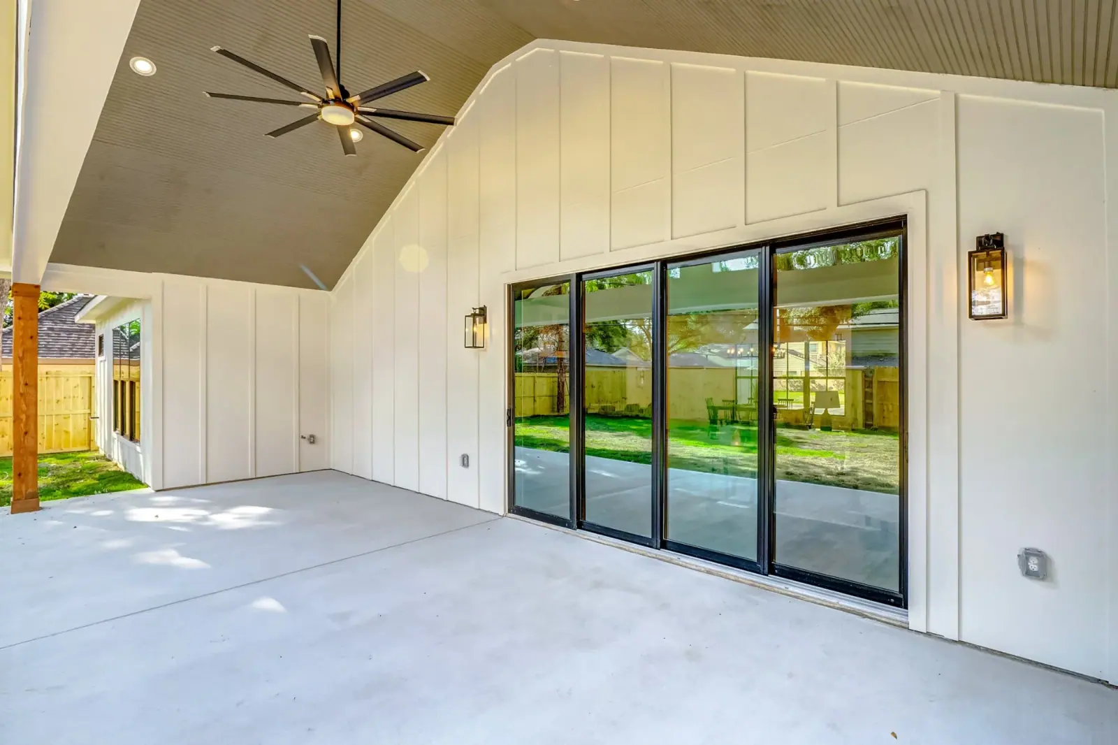 10137 Kerrwood, photograph 16