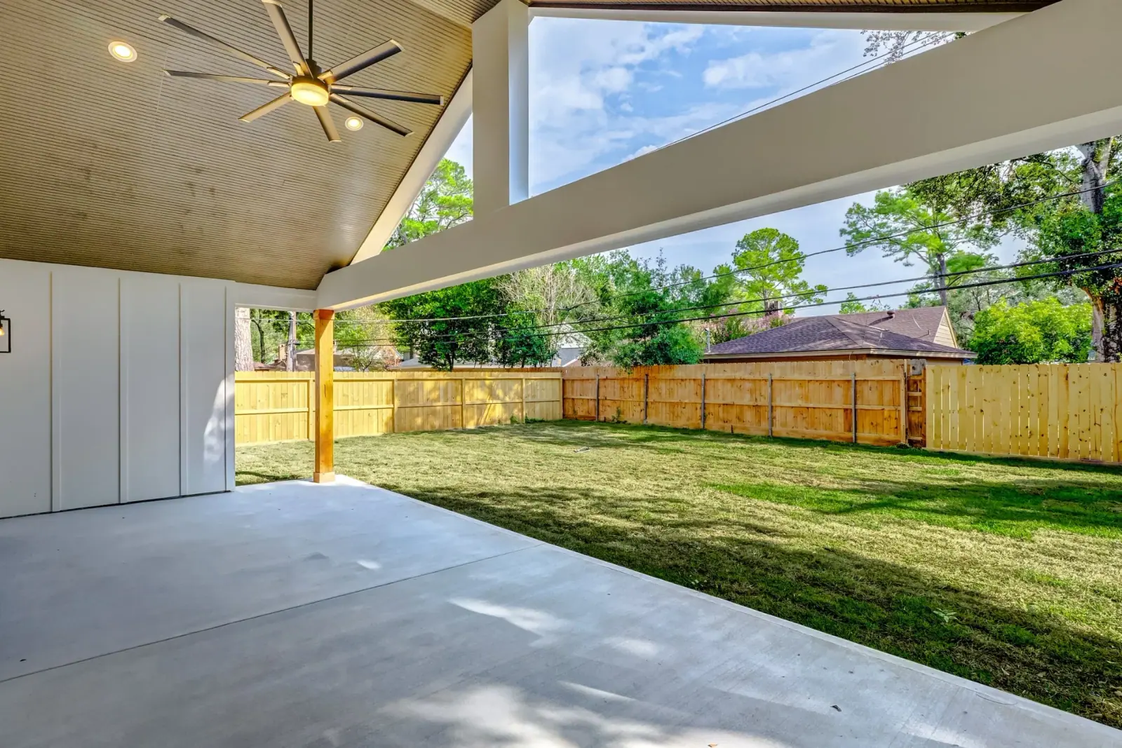 10137 Kerrwood, photograph 17