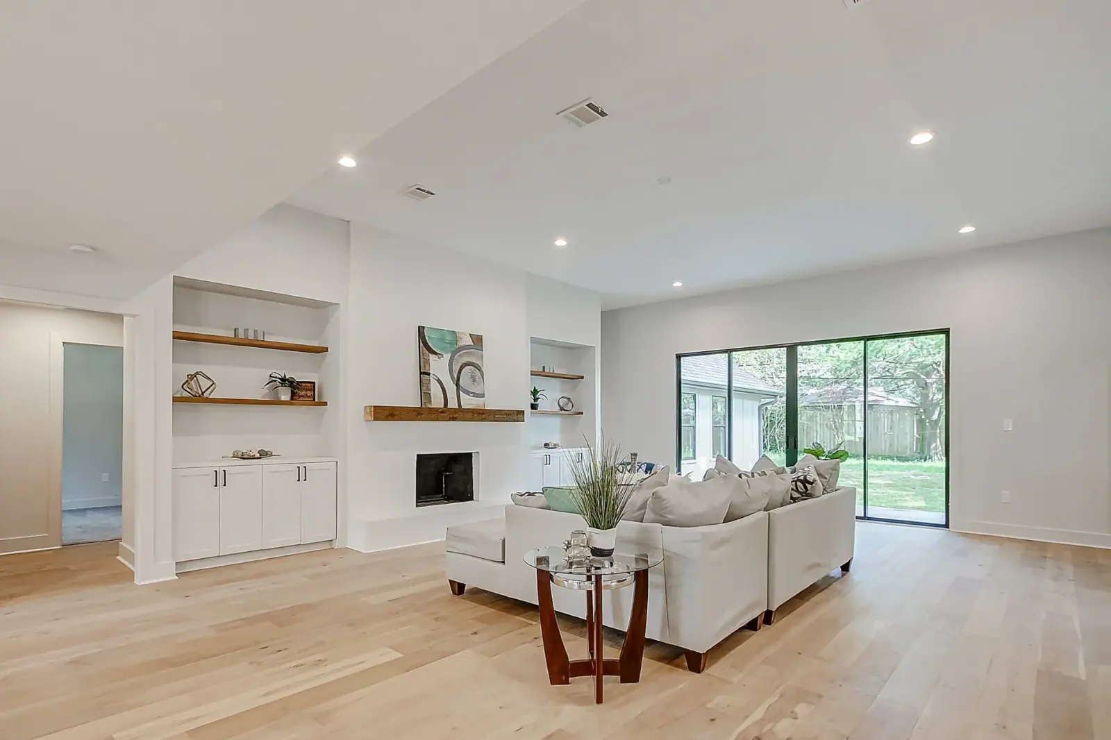 10143 Kerrwood, photograph 12