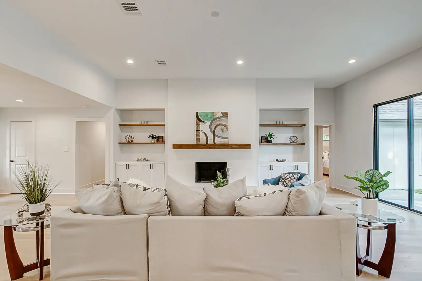 10143 Kerrwood, photograph 15