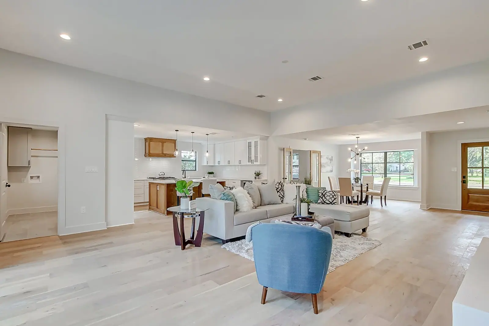 10143 Kerrwood, photograph 18