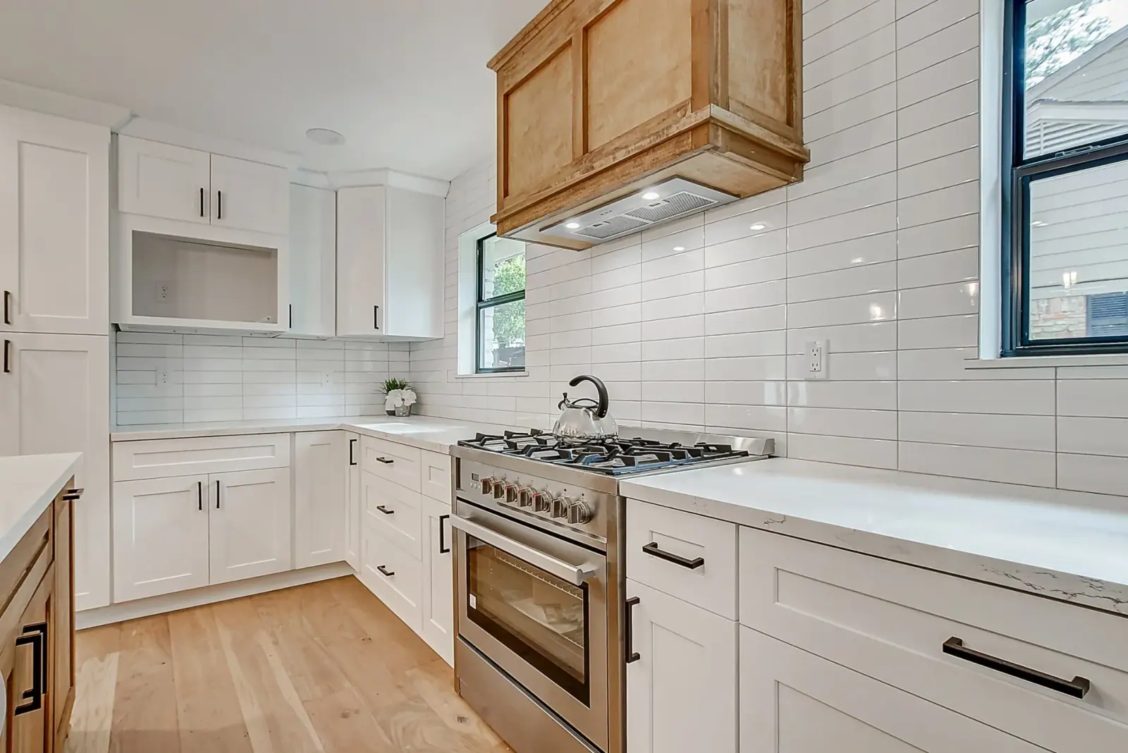 10143 Kerrwood, photograph 20
