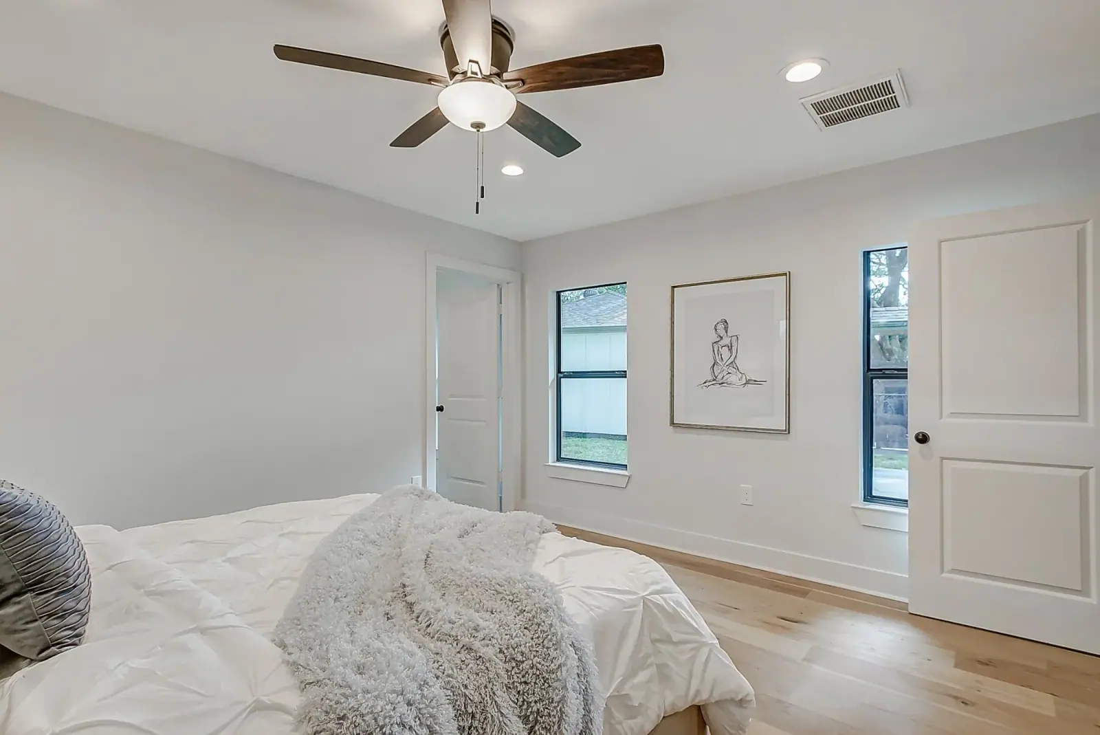 10143 Kerrwood, photograph 28