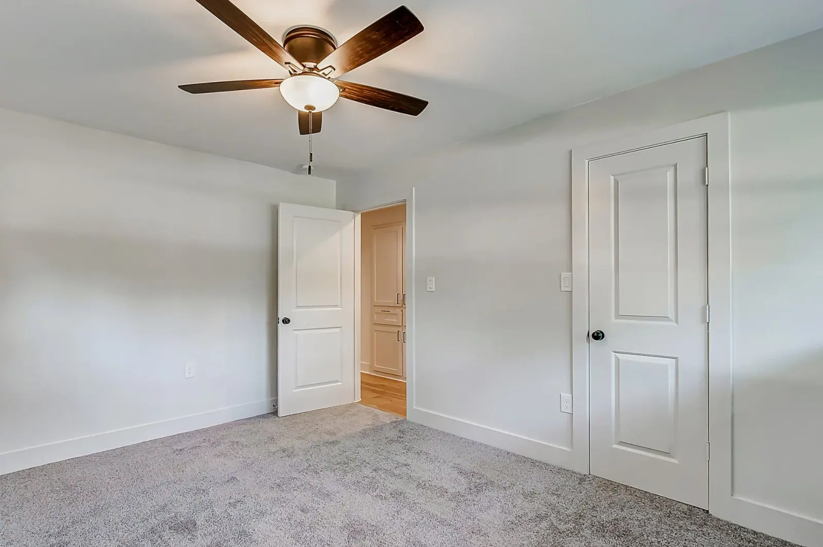 10143 Kerrwood, photograph 41
