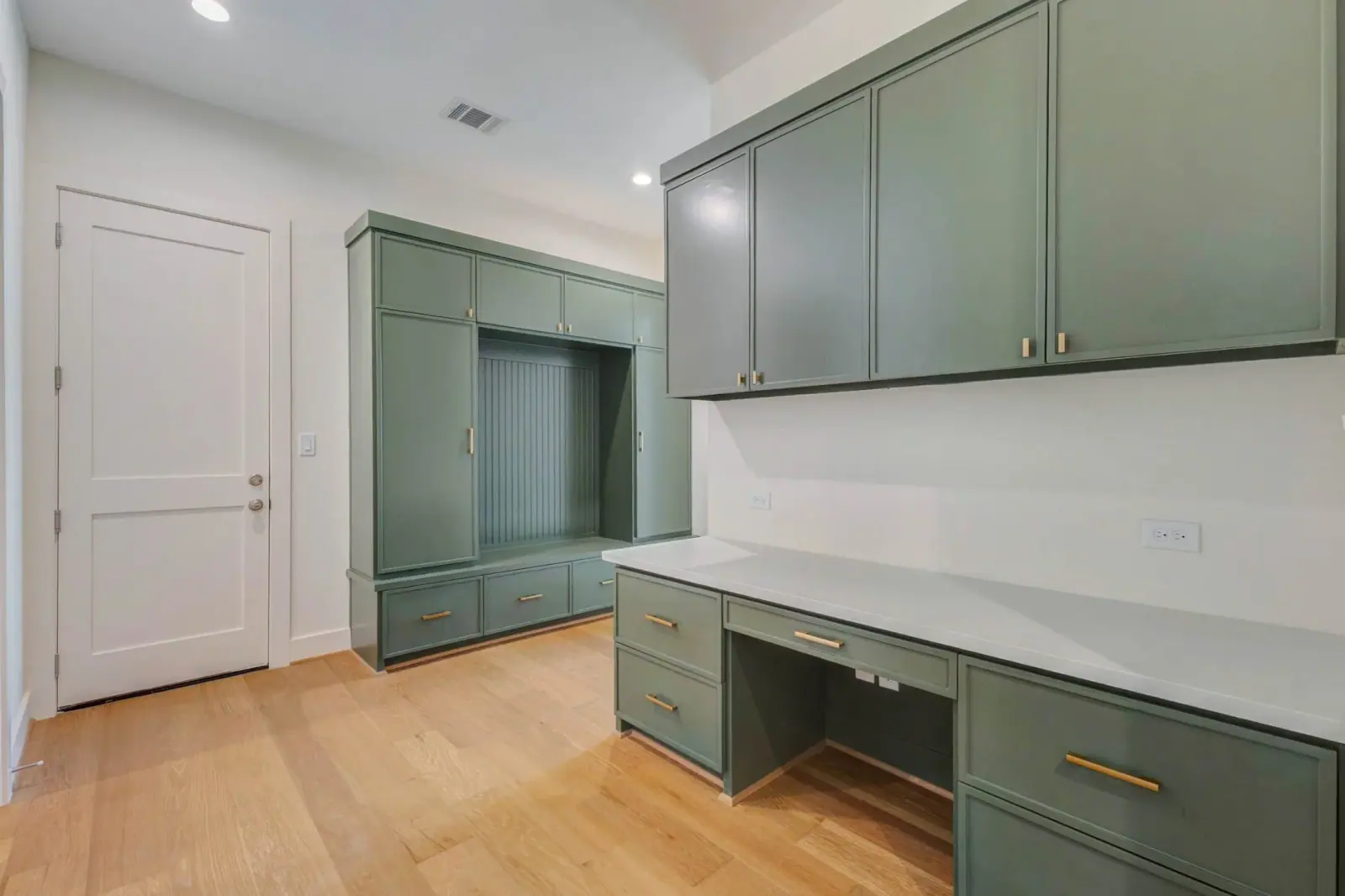 10322 Raritan, photograph 20