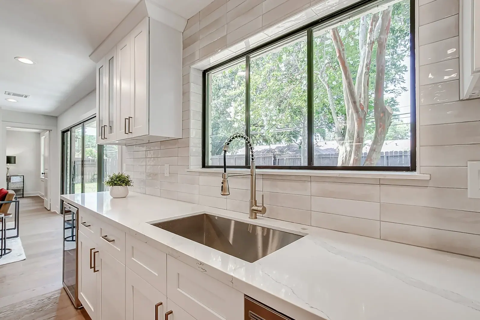 10414 Chatterton, photograph 23