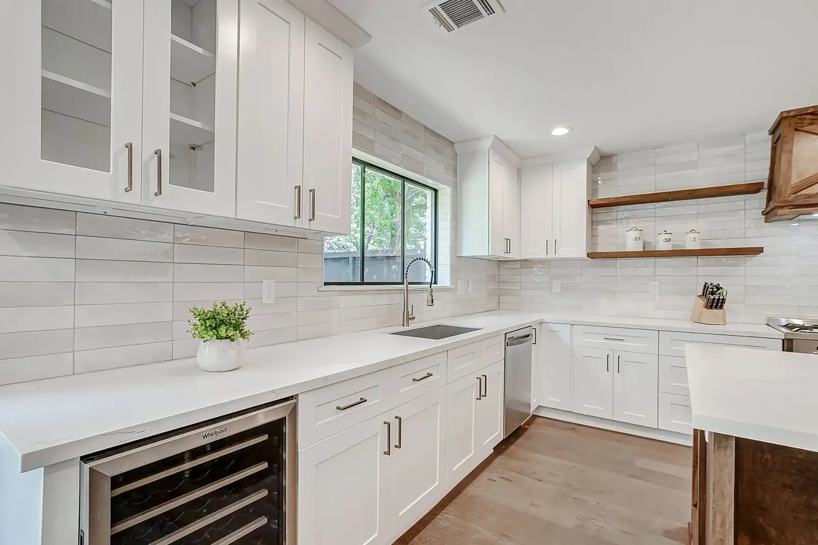 10414 Chatterton, photograph 24