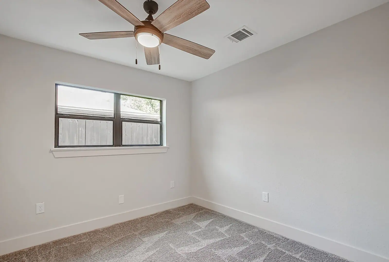 10414 Chatterton, photograph 33