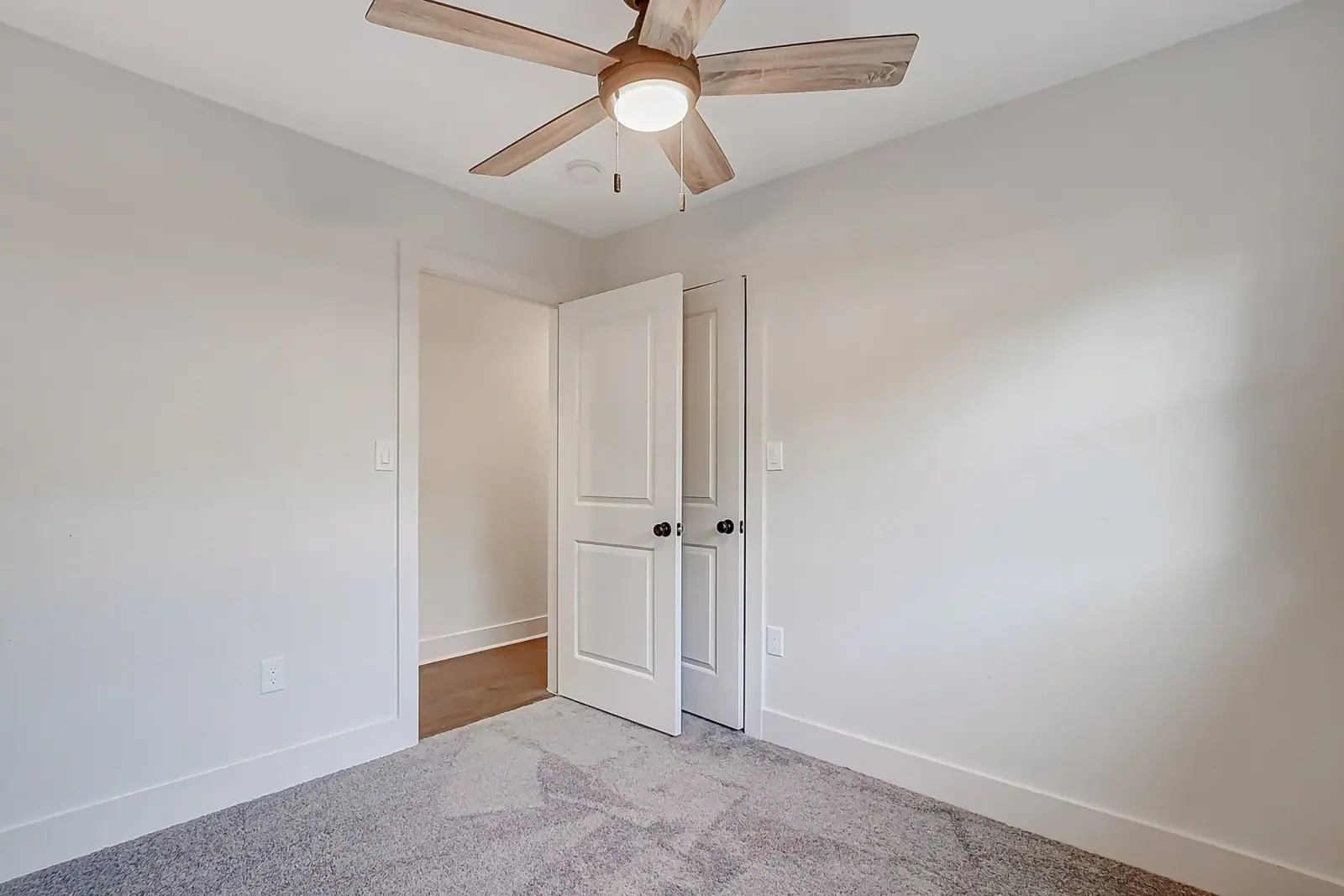 10414 Chatterton, photograph 34