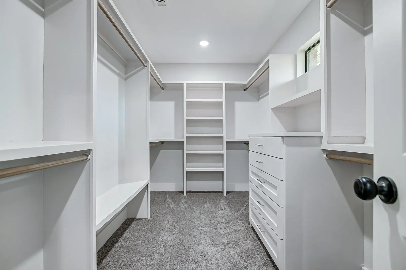 10421 Moorberry, photograph 12
