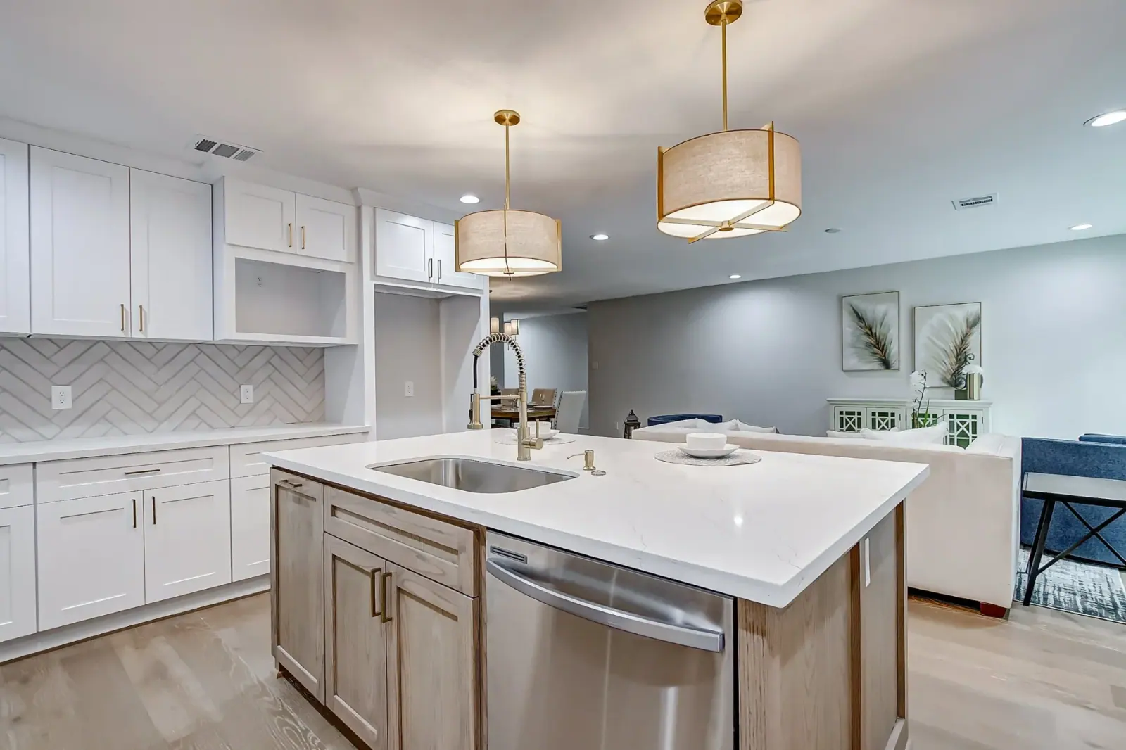 10421 Moorberry, photograph 31
