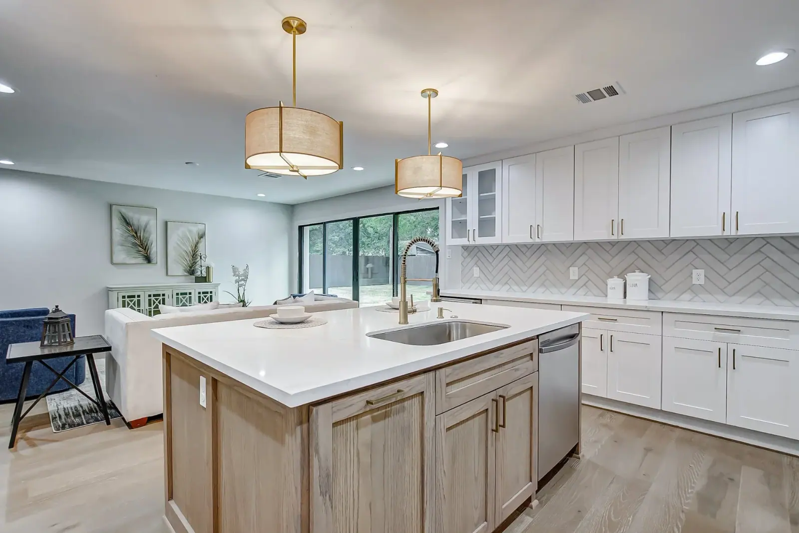 10421 Moorberry, photograph 32