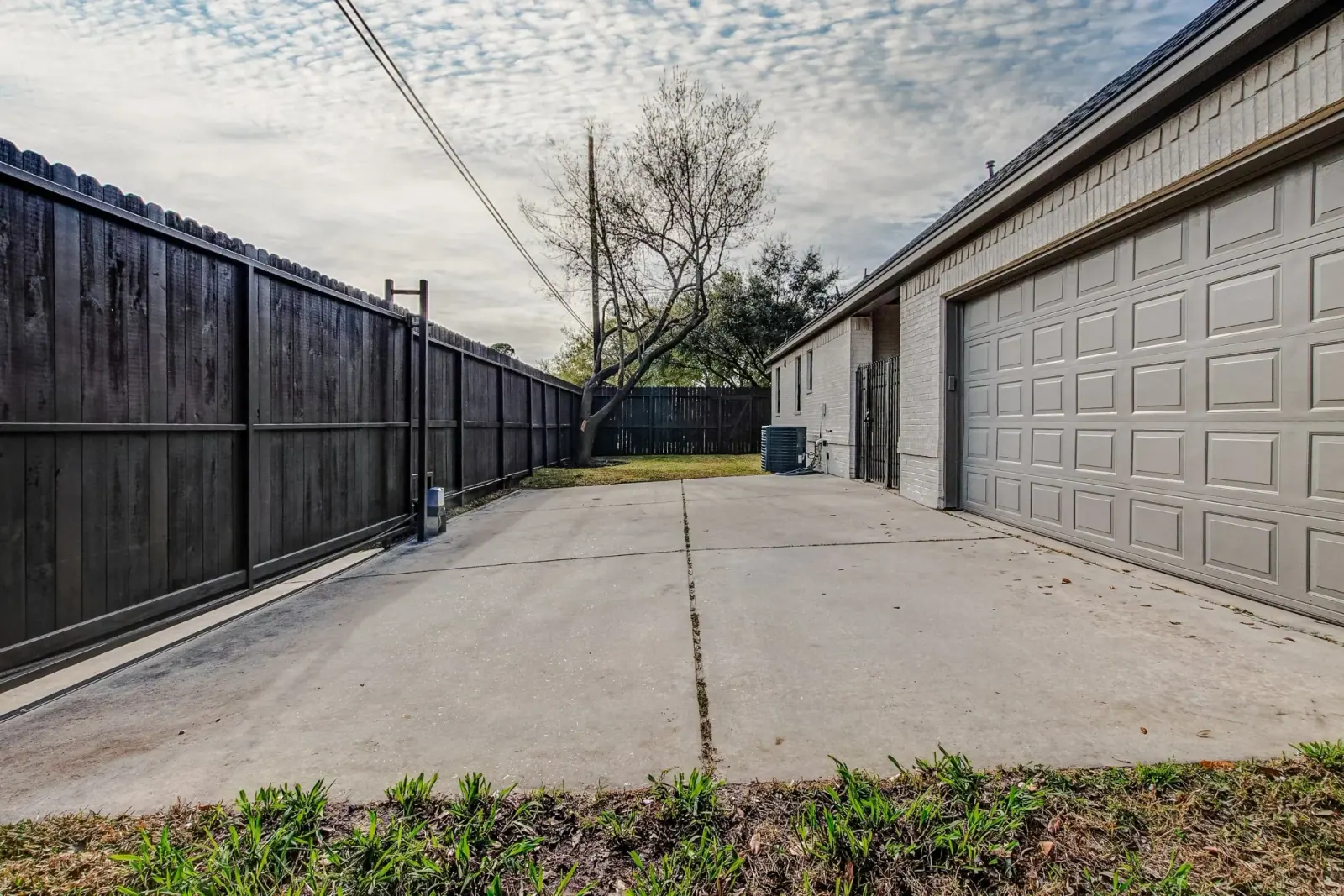1802 Mill Creek, photograph 38