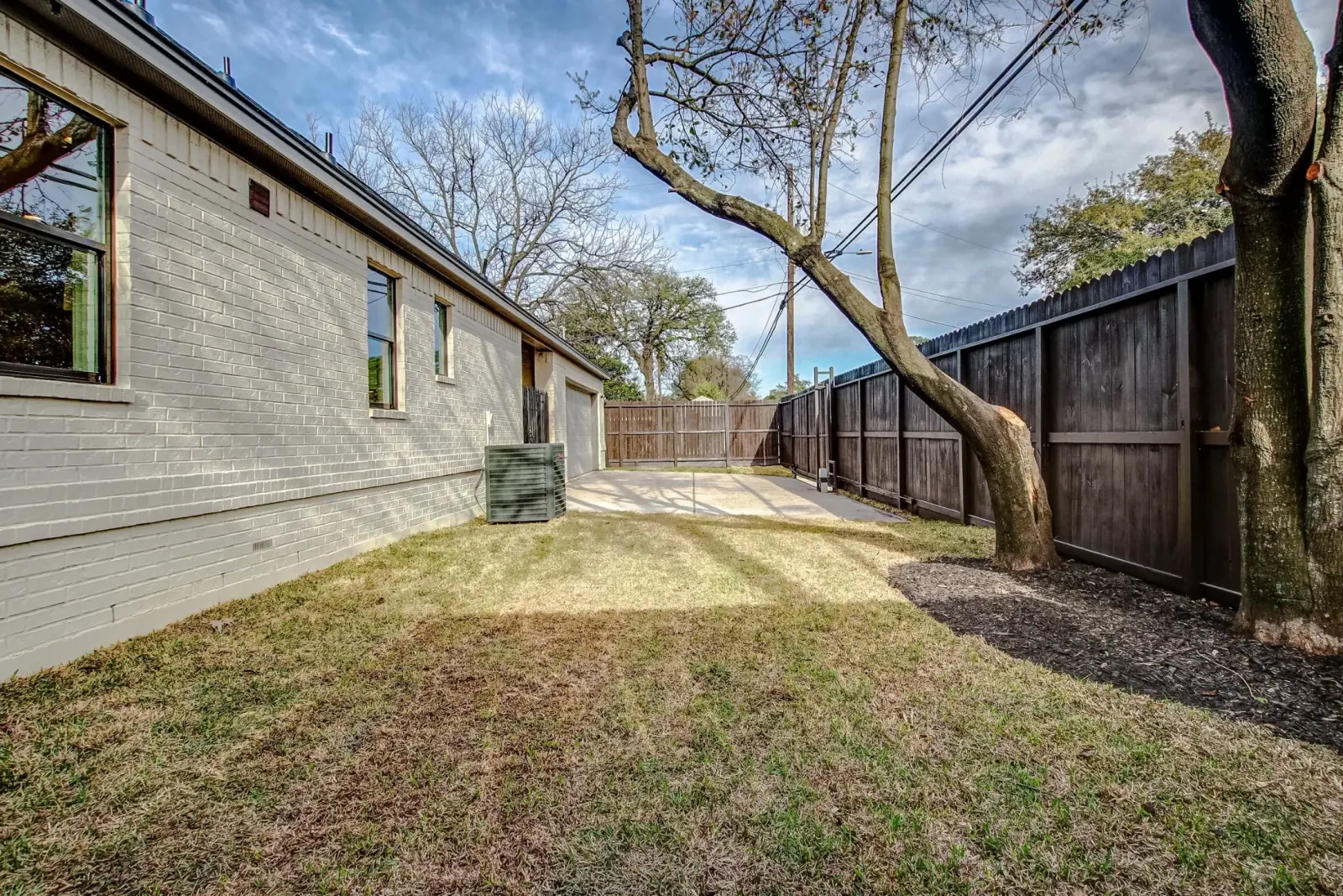 1802 Mill Creek, photograph 39