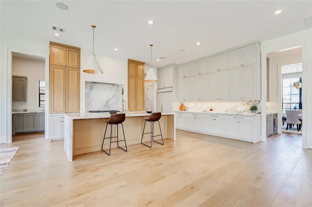 1810 Woodcrest, custom residential construction detail by Nighthawk, Houston