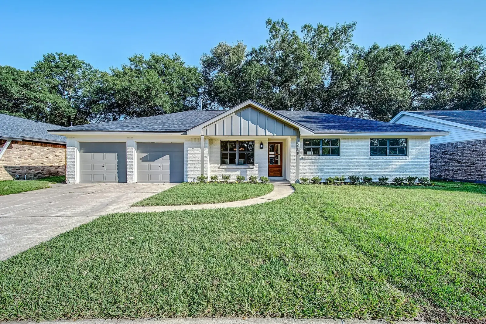 2431 Droxford, photograph 2
