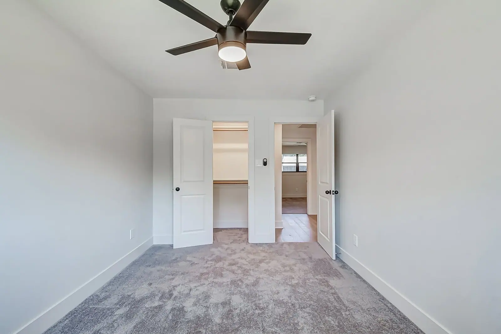 2431 Droxford, photograph 34
