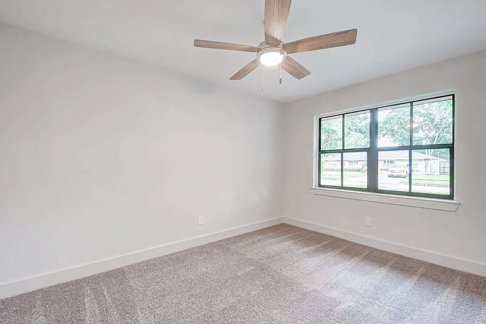 2527 Droxford, photograph 48