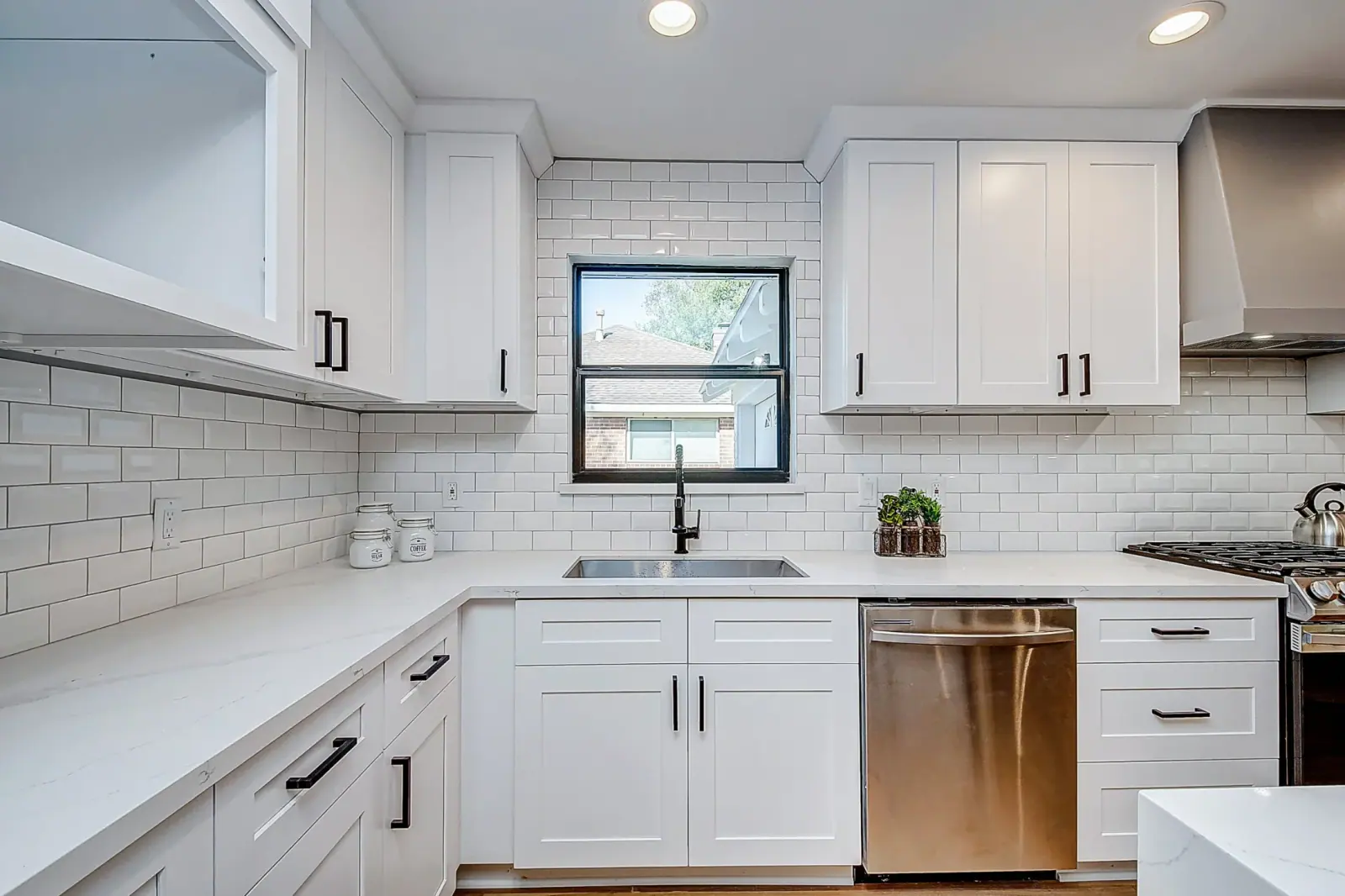2606 Rosefield, photograph 5