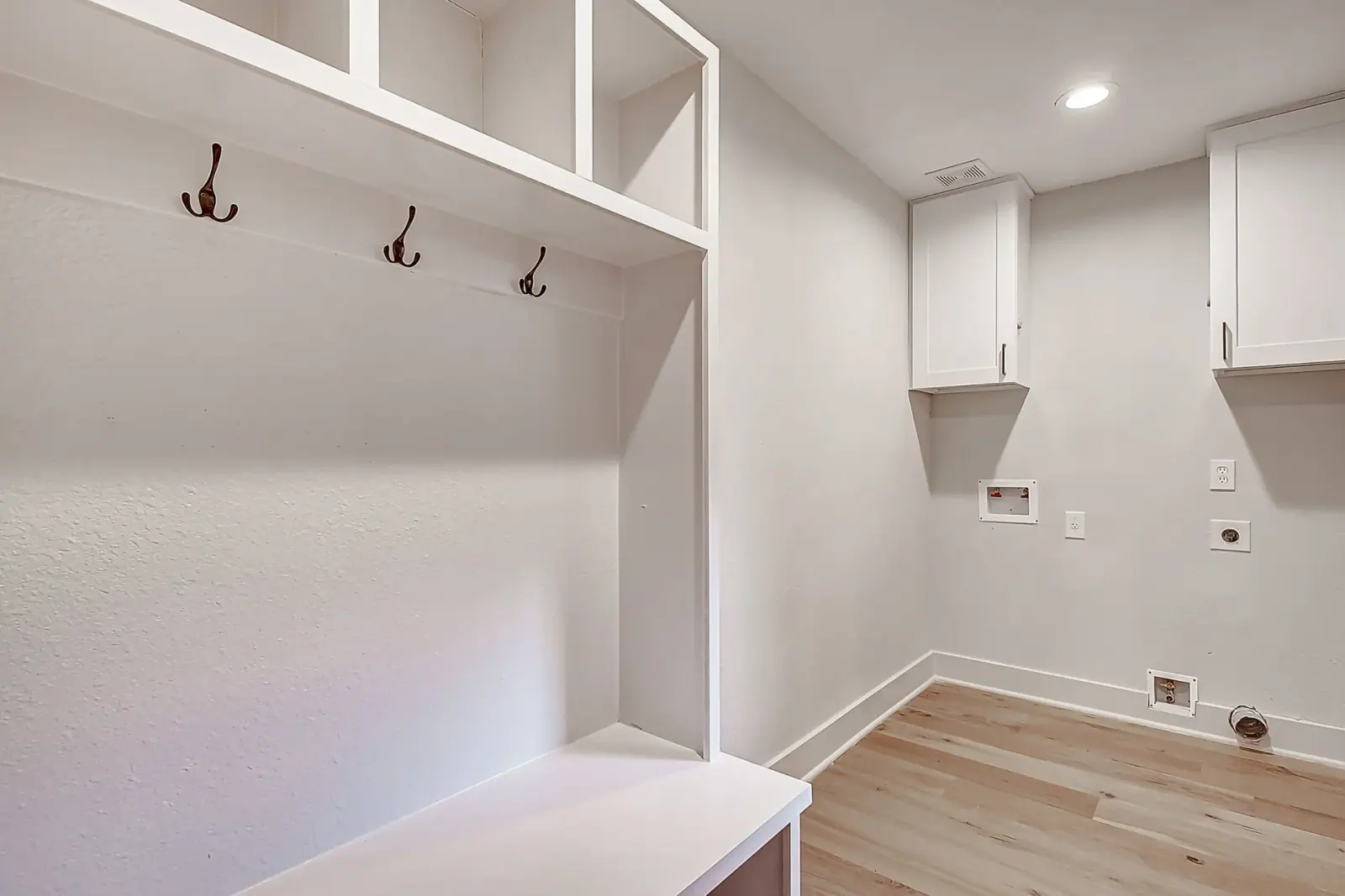 2750 Quincannon, photograph 15