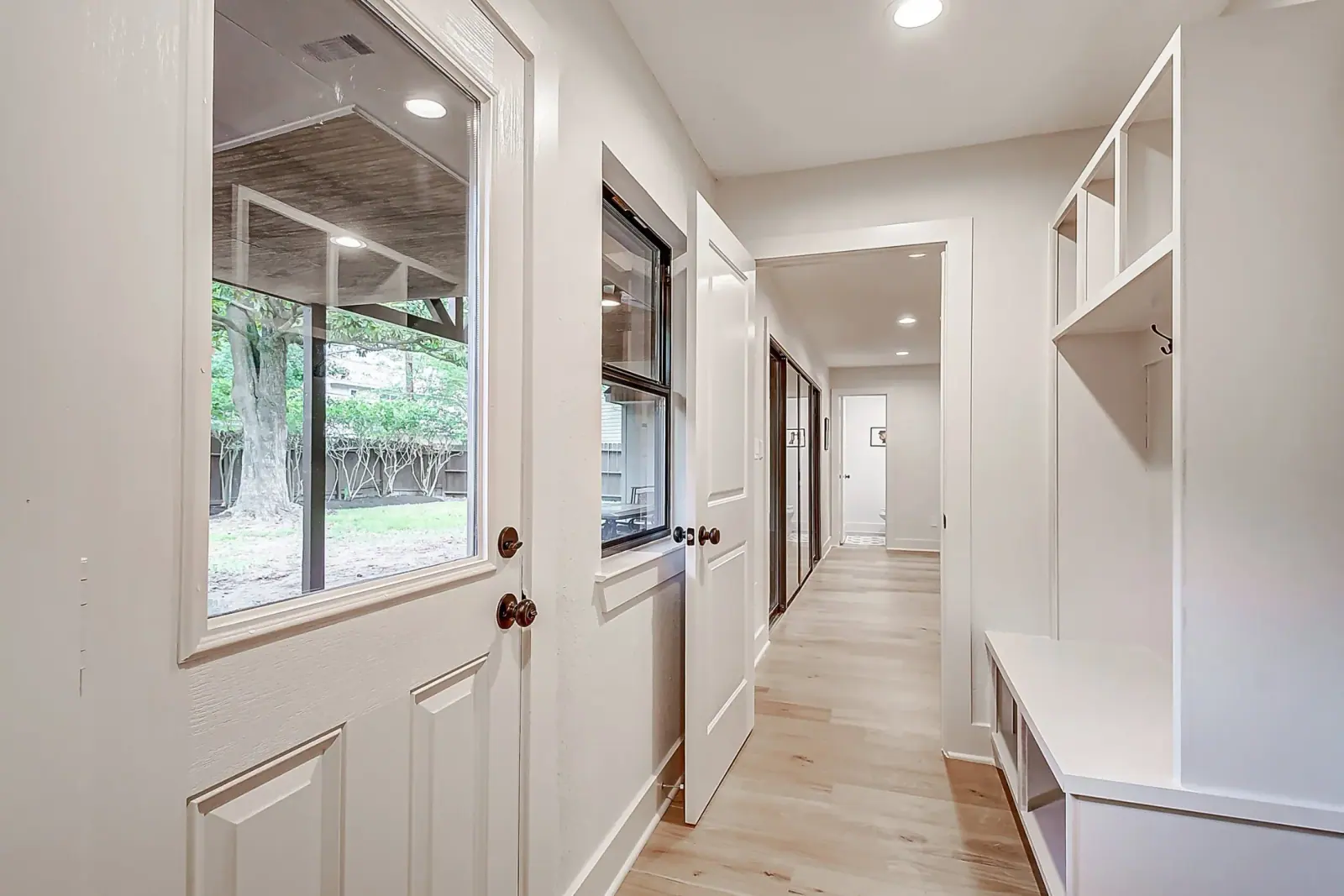 2750 Quincannon, photograph 16