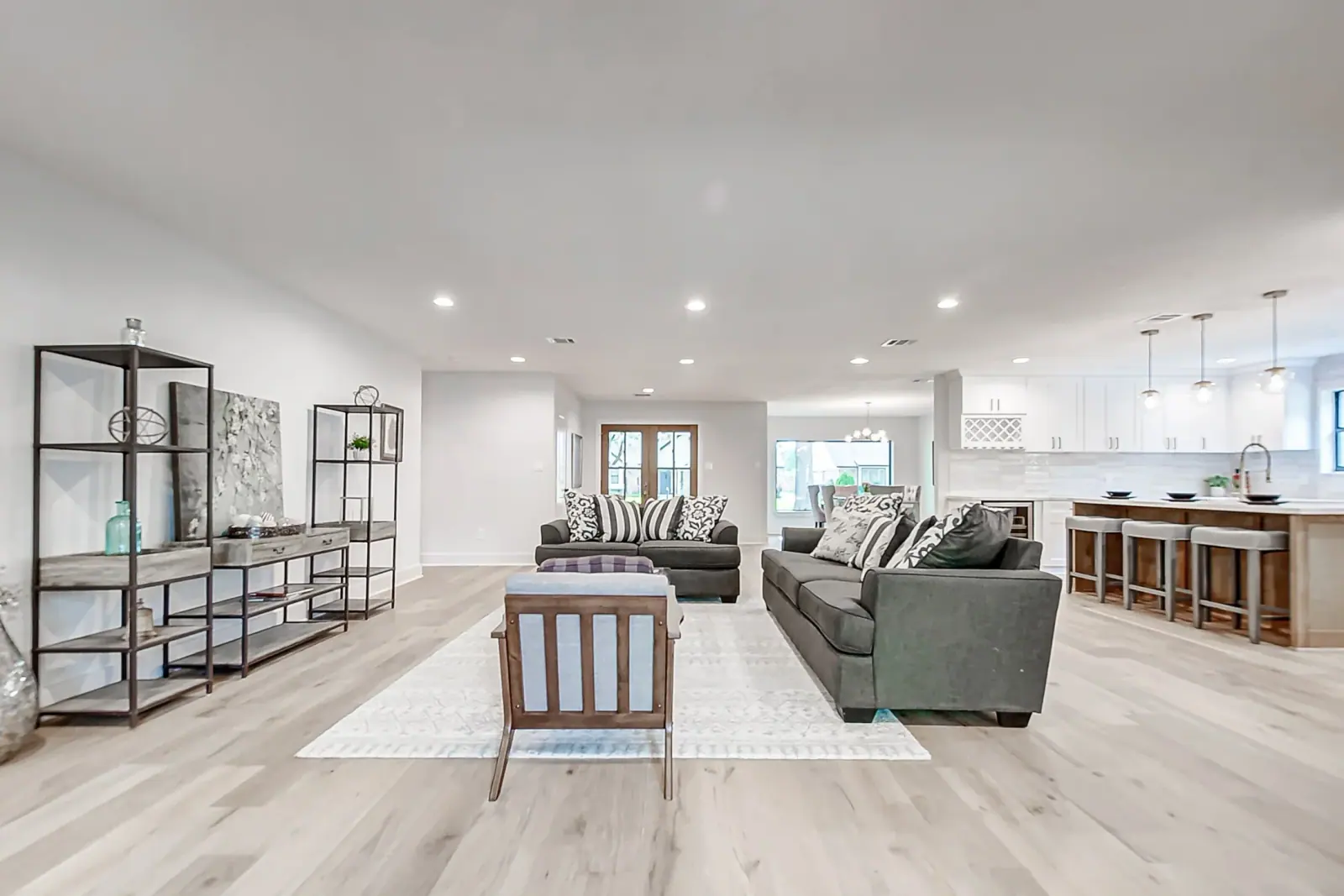 2750 Quincannon, photograph 48