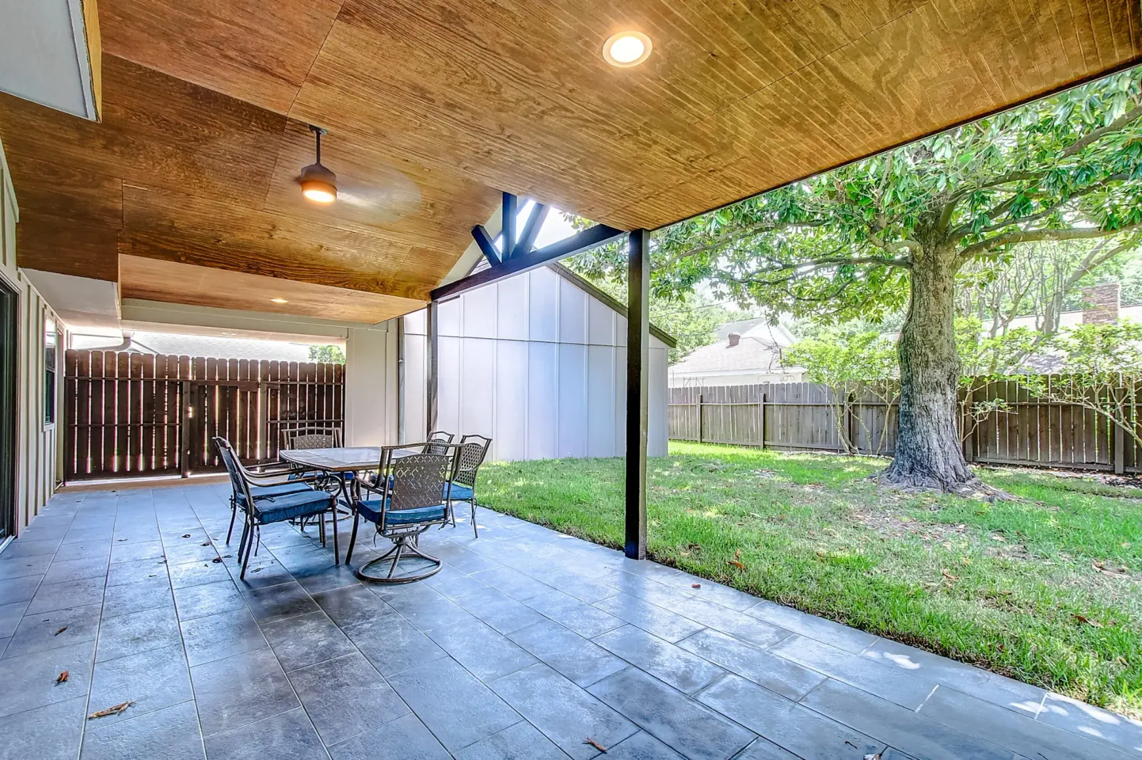 2750 Quincannon, photograph 62