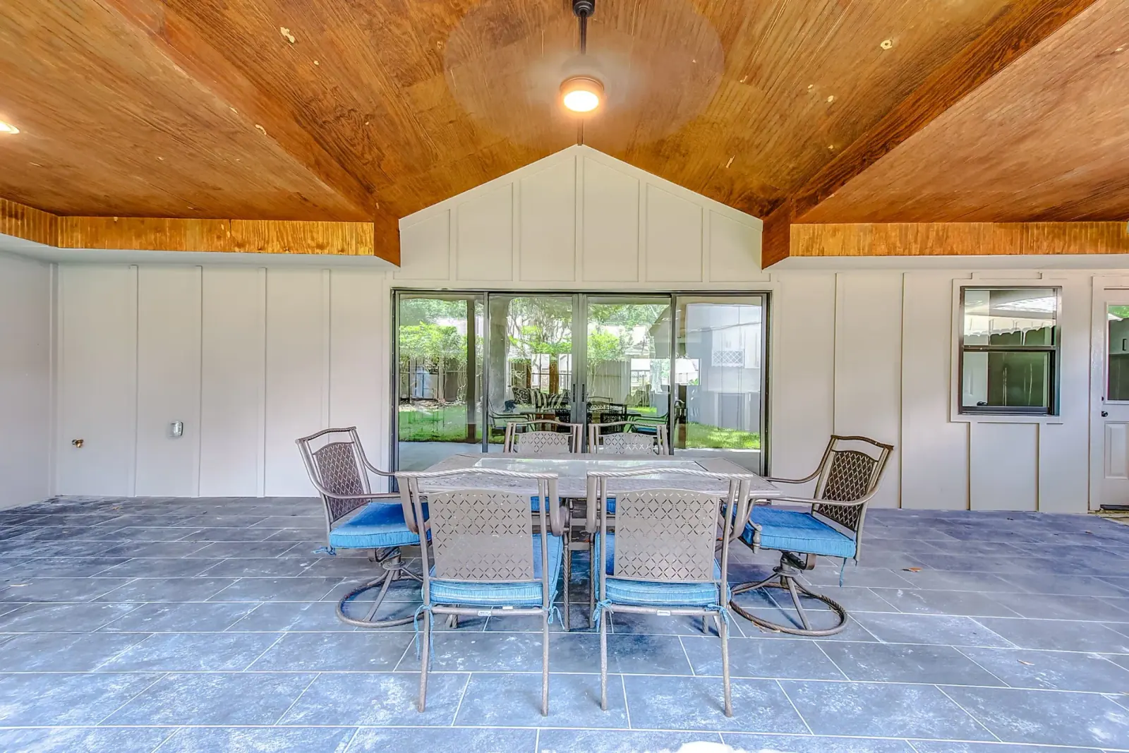 2750 Quincannon, photograph 65