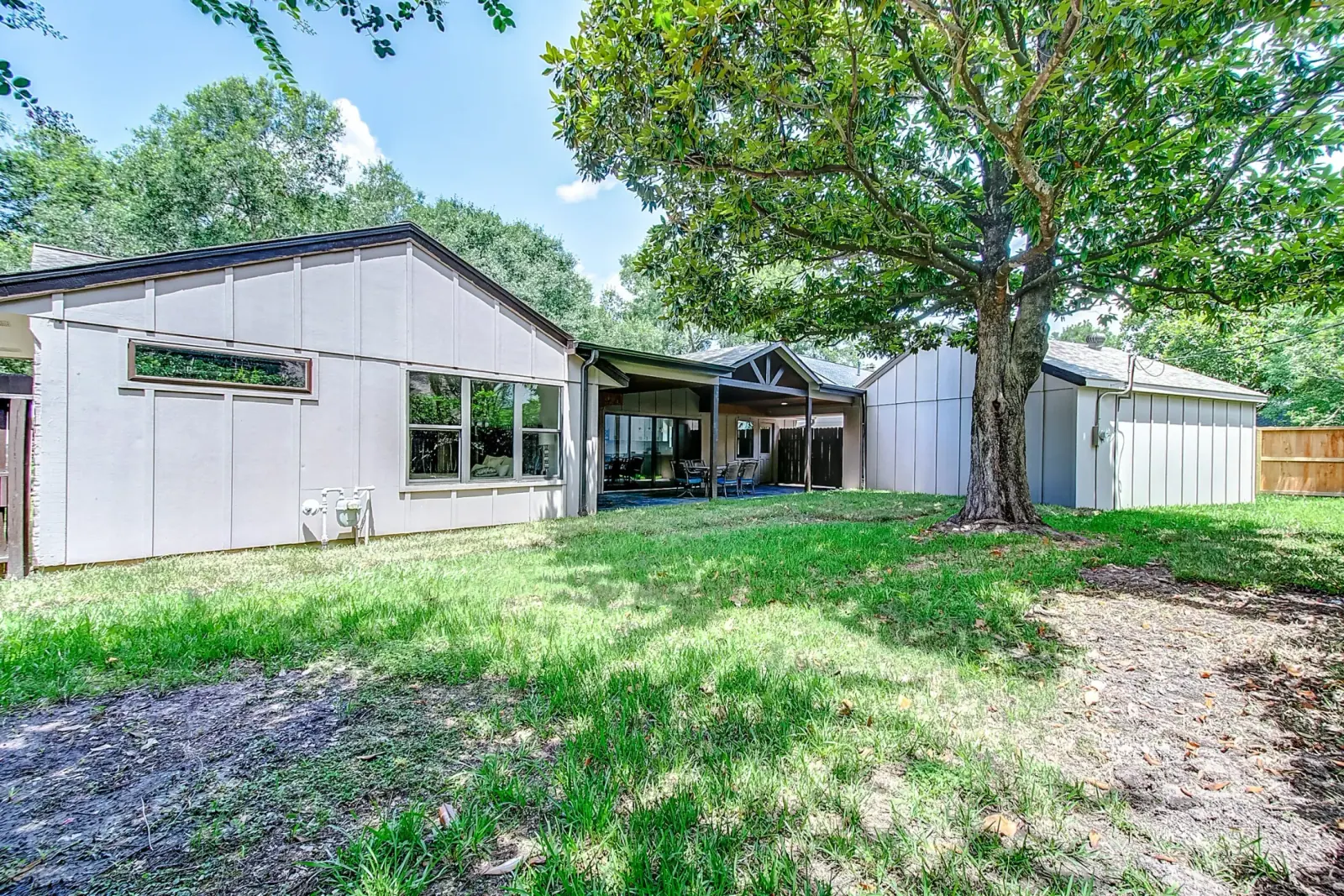 2750 Quincannon, photograph 66