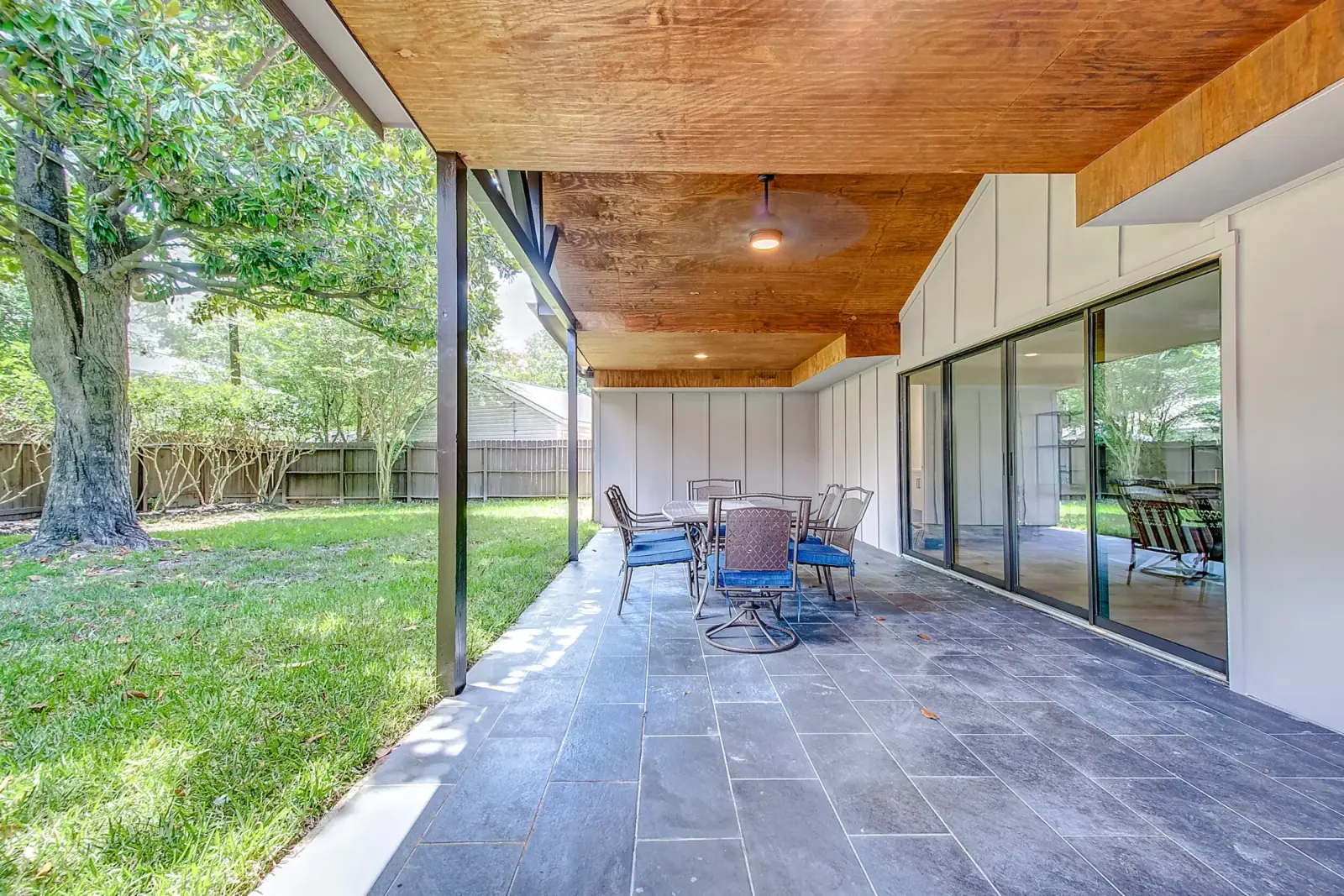 2750 Quincannon, photograph 68
