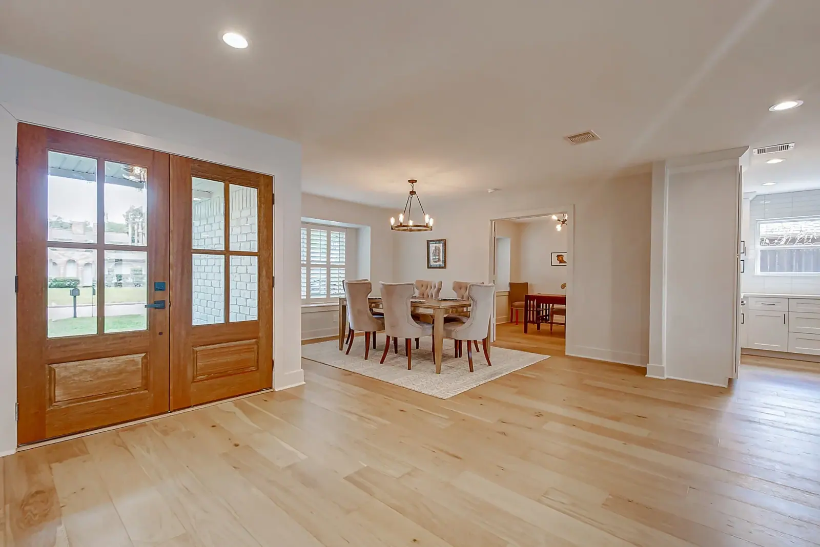 2822 Stetson, photograph 14