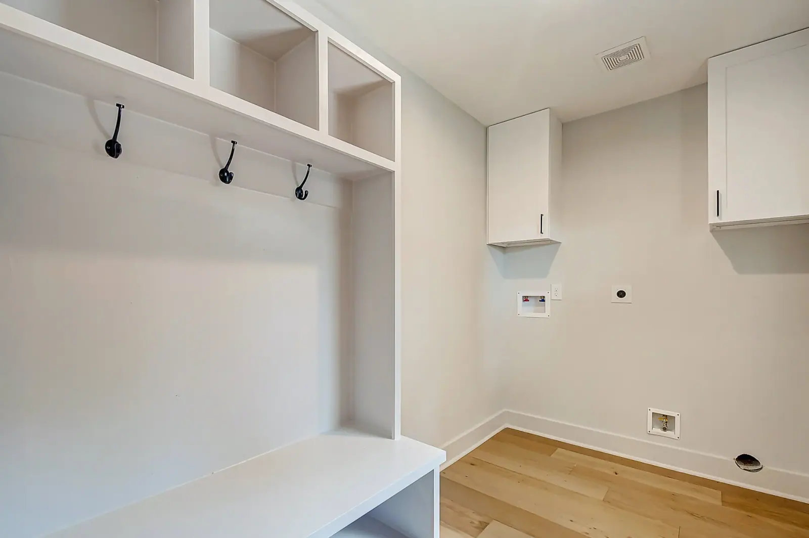 2822 Stetson, photograph 25