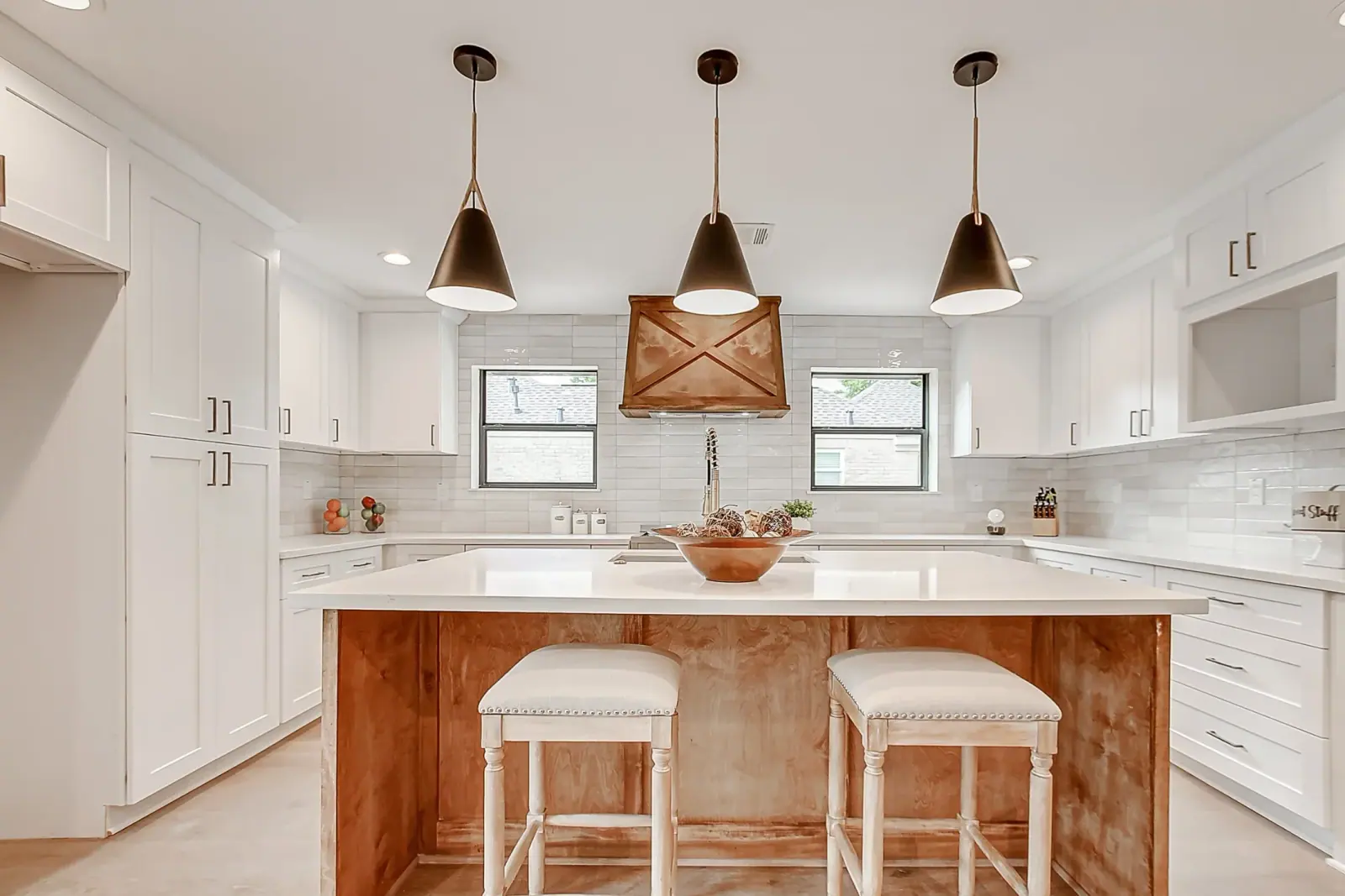 2911 Stetson, photograph 17