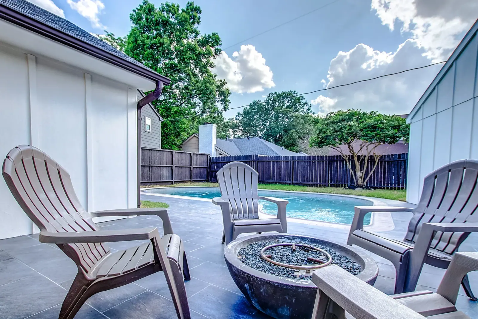 2911 Stetson, photograph 42