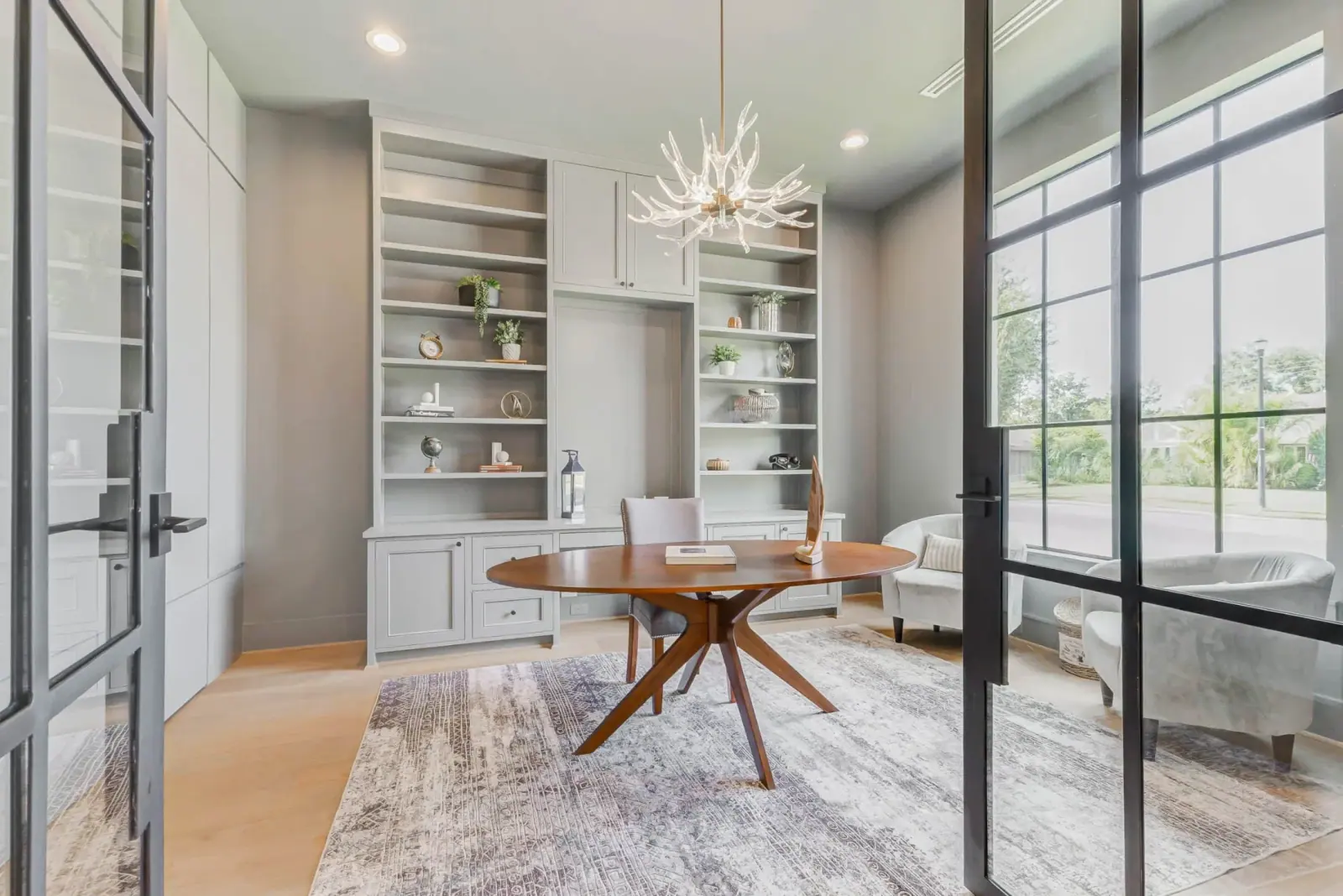 6911 Hartland, photograph 8