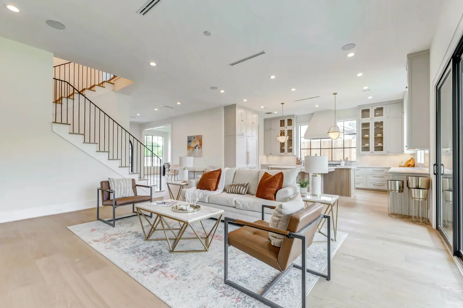 6911 Hartland, photograph 24