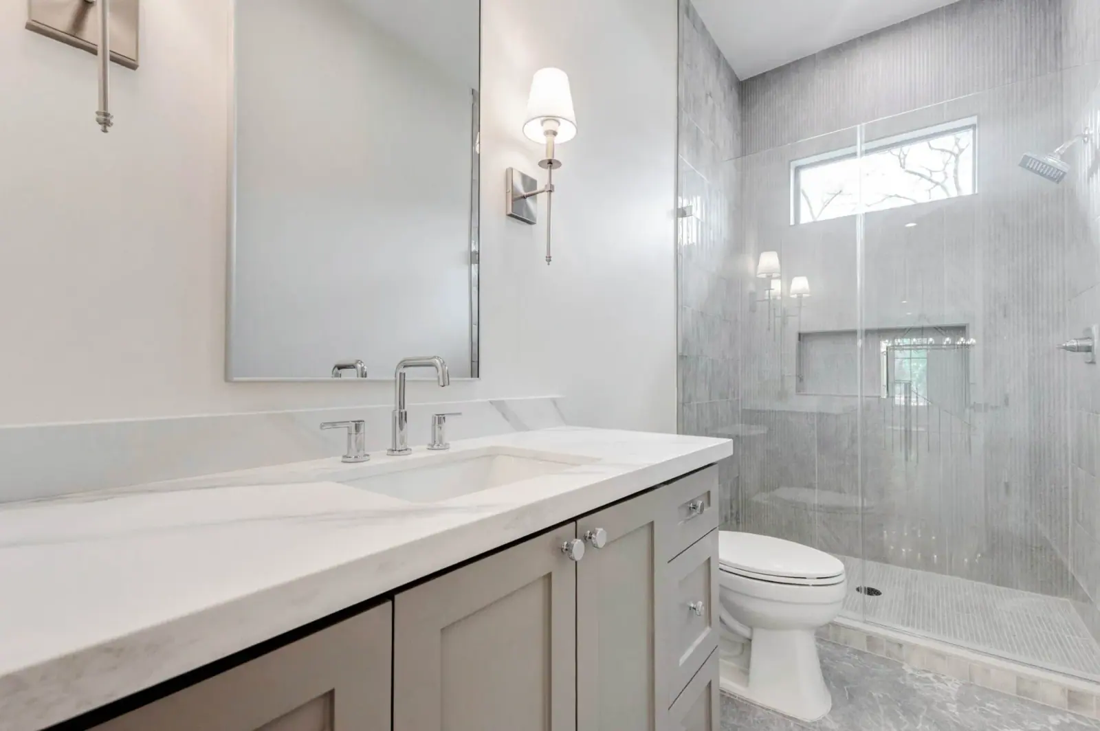 9851 Warwana, photograph 27