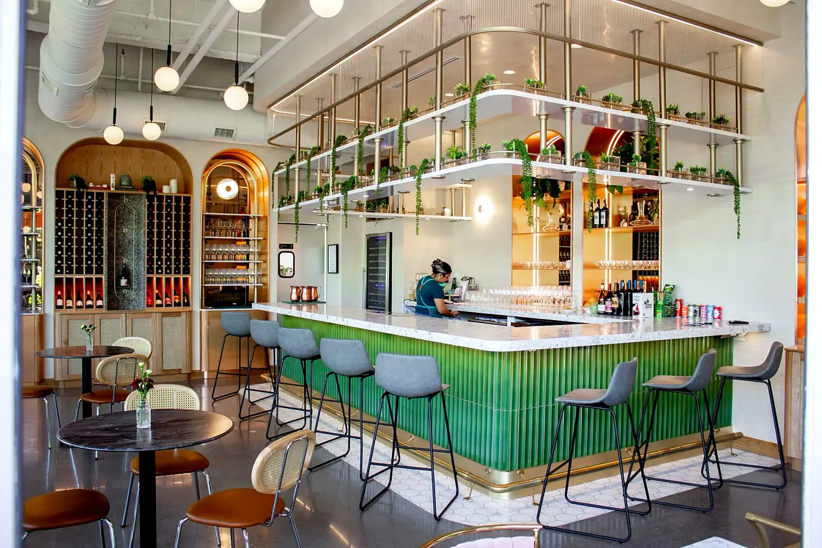 Fiora's Wine Bar, photograph 4